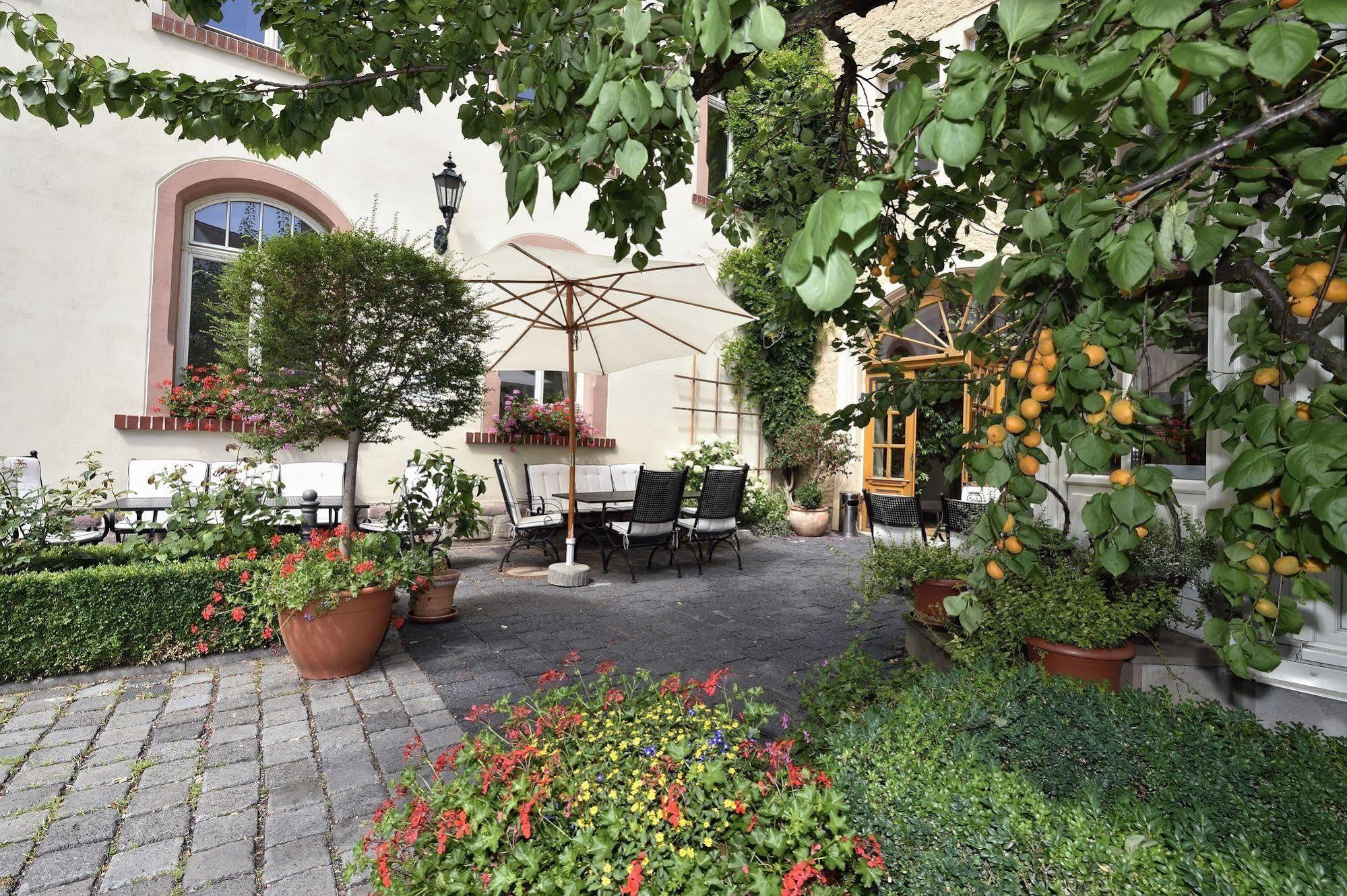 Hotel Graf Von Mansfeld Lutherstadt Eisleben Exterior foto